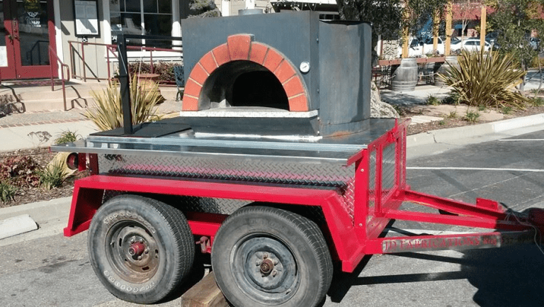 Pizza oven Trailer