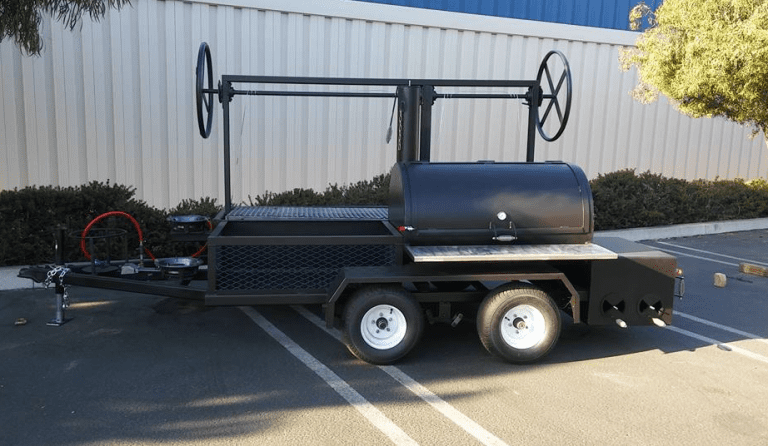 Santa Maria BBQ Grill with smoker