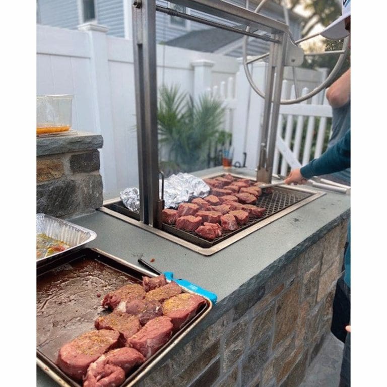 Stainless-Santa-Maria-Grill-Large-enough-to-feed-a-army